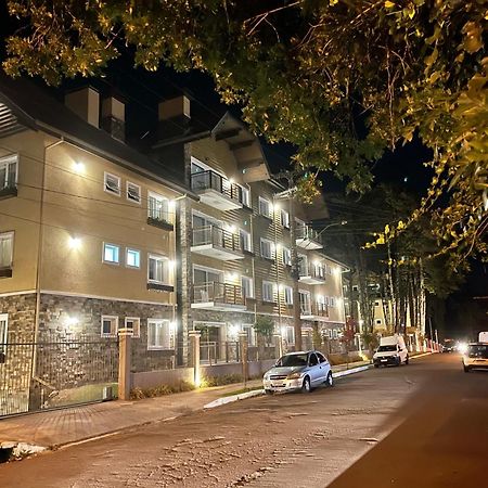 Apartamento De Luxo Casa De Pedra Apartment Gramado Exterior photo
